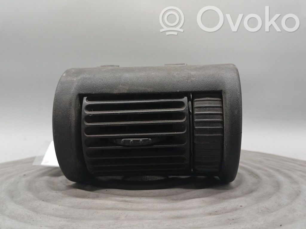 Opel Corsa B Kojelaudan keskiosan tuuletussuuttimen ritilä 