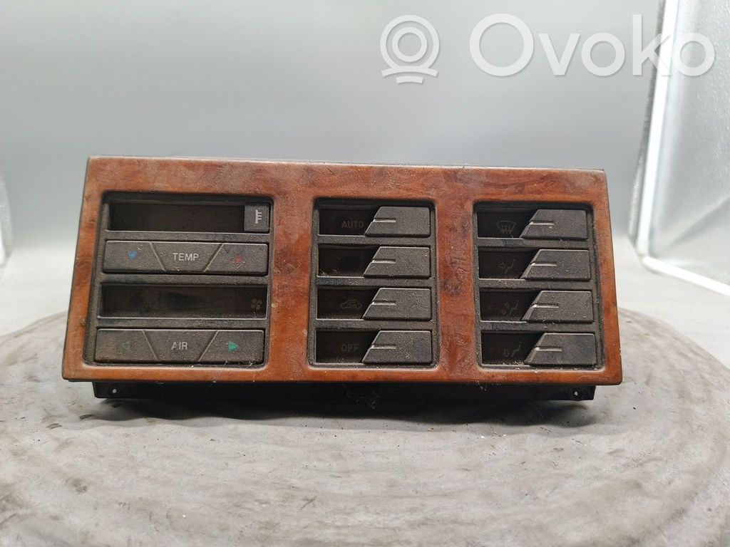 Climate control unit   183127480,712596080,717040080