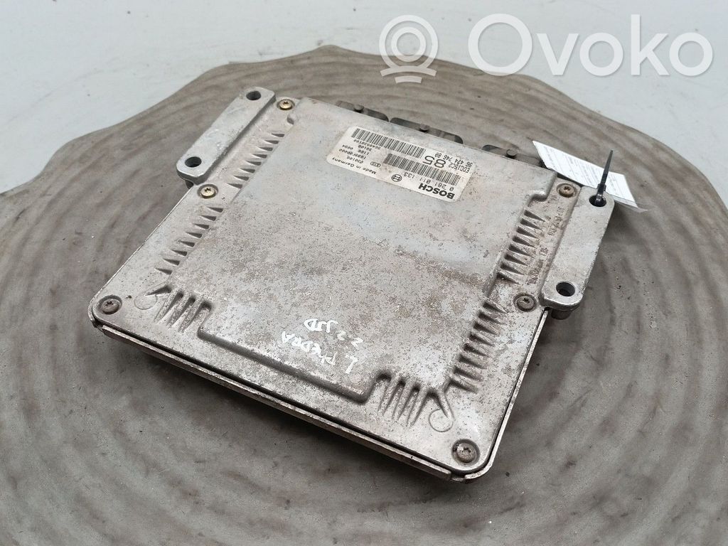 Moottorin ohjainlaite/moduuli   0281011133,9647474680,EDC15C285