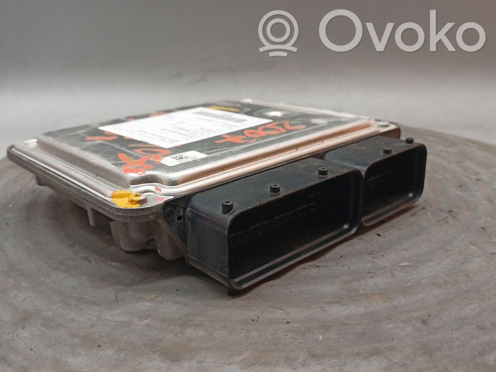 Moottorin ohjainlaite/moduuli   03G906021LK,0281013279