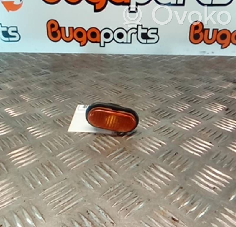 Renault Megane I Front bumper turn signal 
