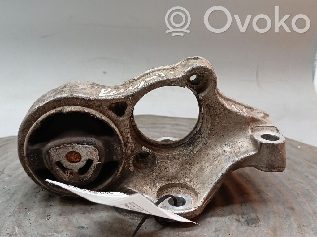 Engine mount bracket   9639156980,8HX