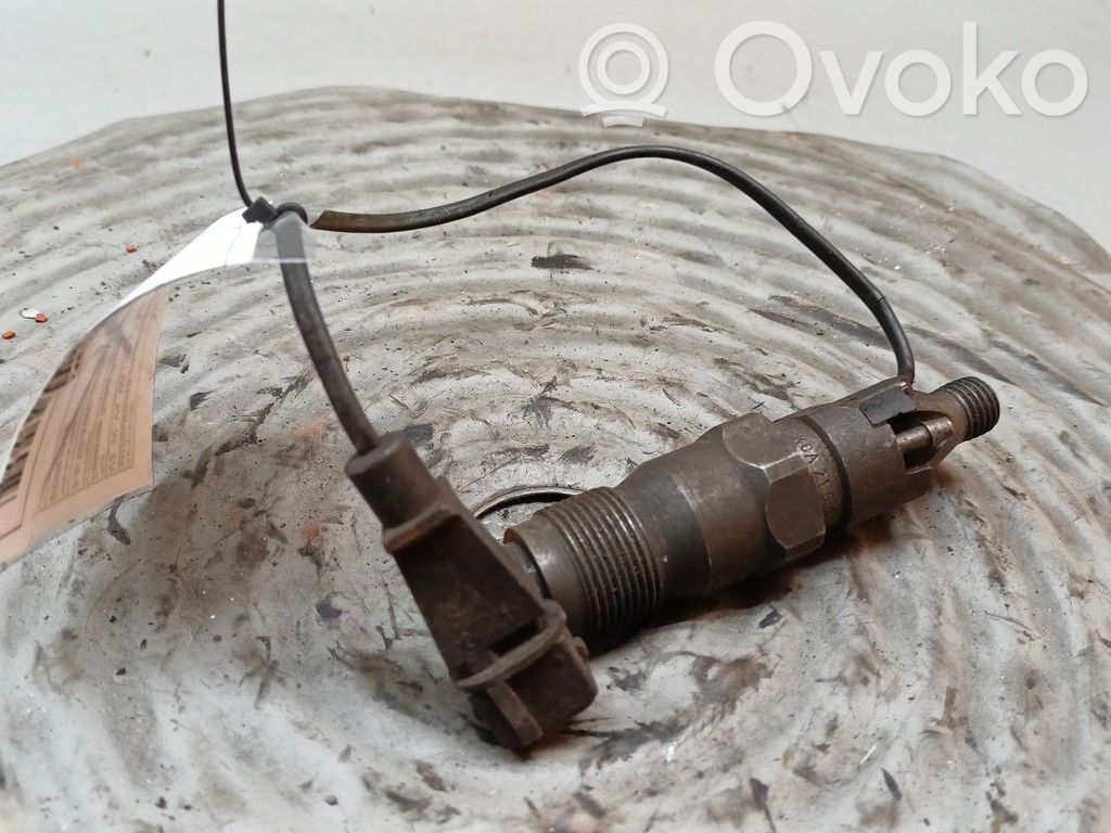 BMW 3 E36 Fuel injector 