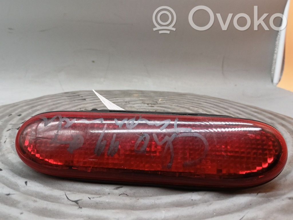 Renault Clio I Third/center stoplight 