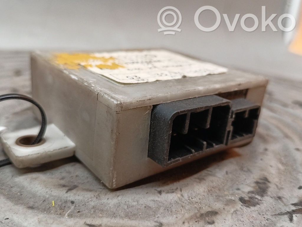 Užvedimo- blokavimo rėlė   01336569080
