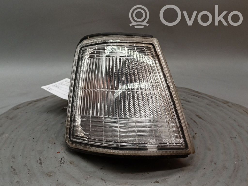 Peugeot 309 Front bumper turn signal 