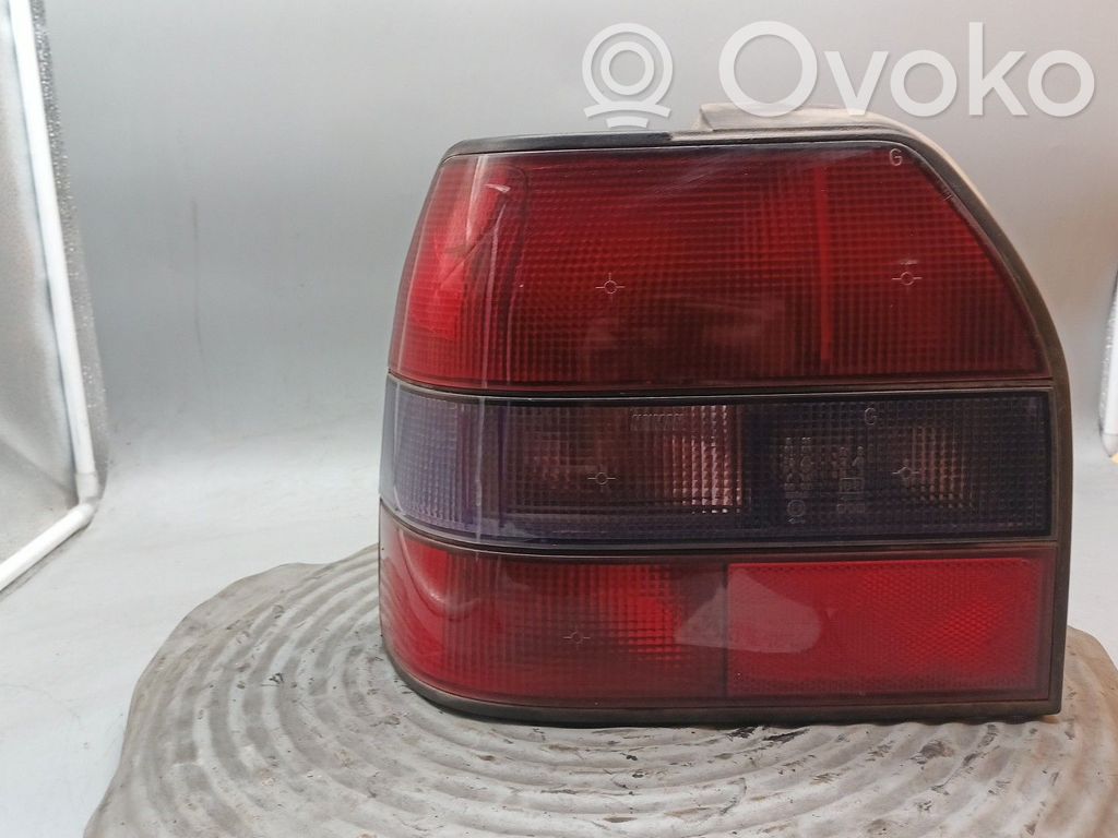 Renault 19 Tailgate rear/tail lights 