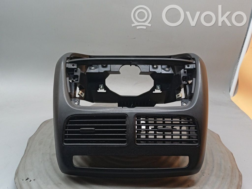 Opel Combo D Radio/GPS head unit trim 