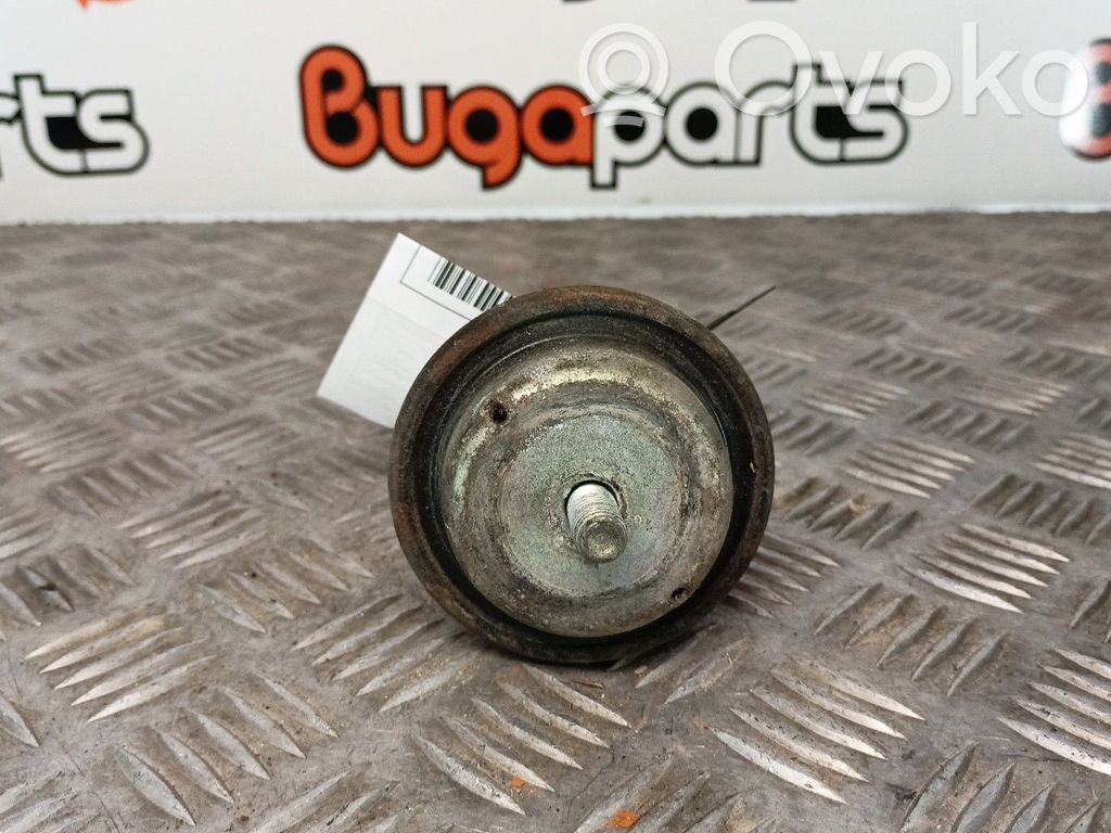 Peugeot 205 Variklio pagalvė 