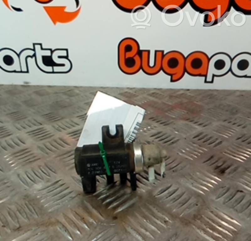 Electroválvula del turbo   8D0906627B,00T171,72190345