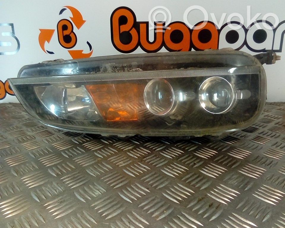 Phare frontale   89100956