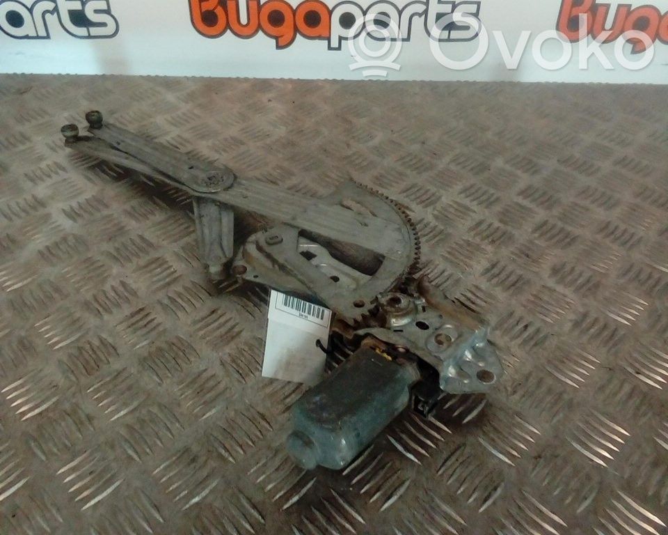 Peugeot 309 Macara geam față fără motor 
