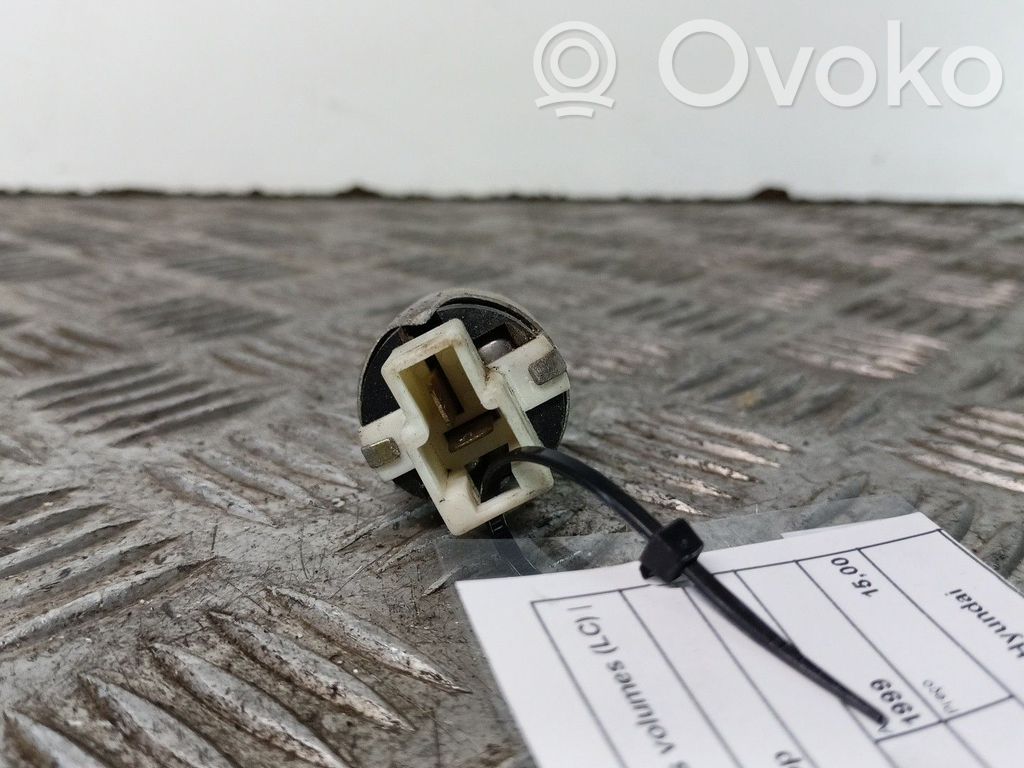 Hyundai Accent Valve 