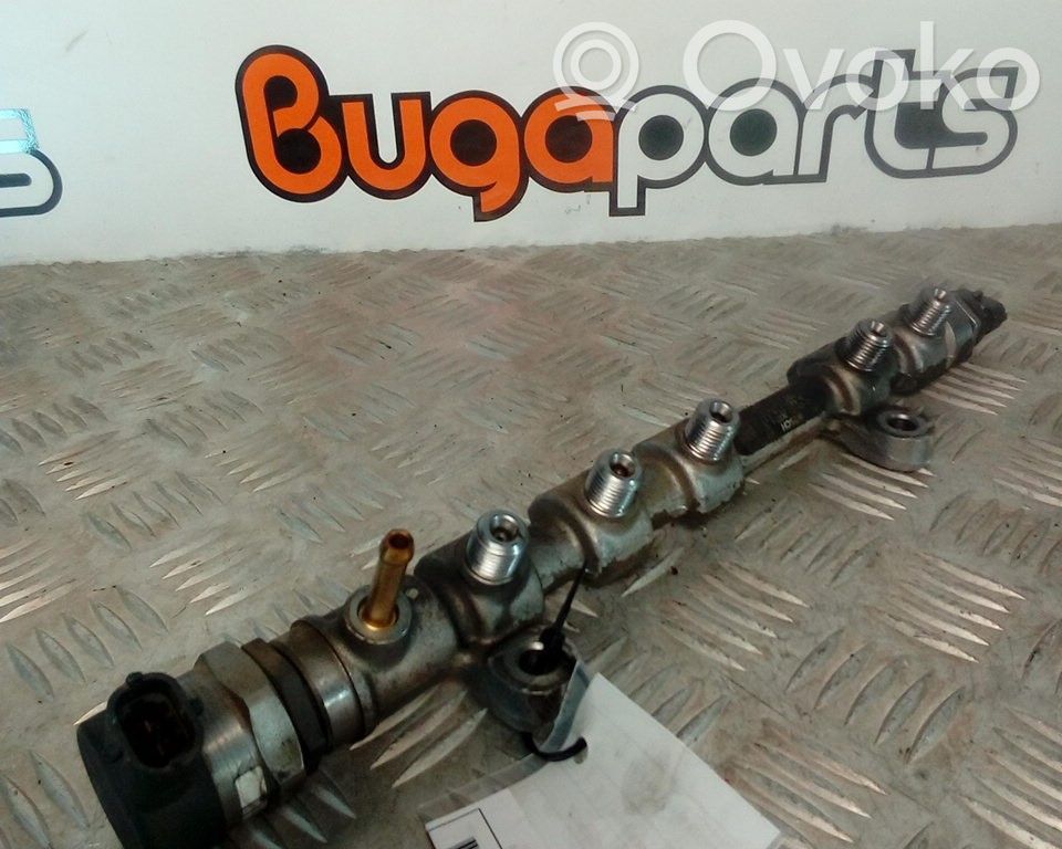 Toyota Yaris Rampă alimentare injectoare 