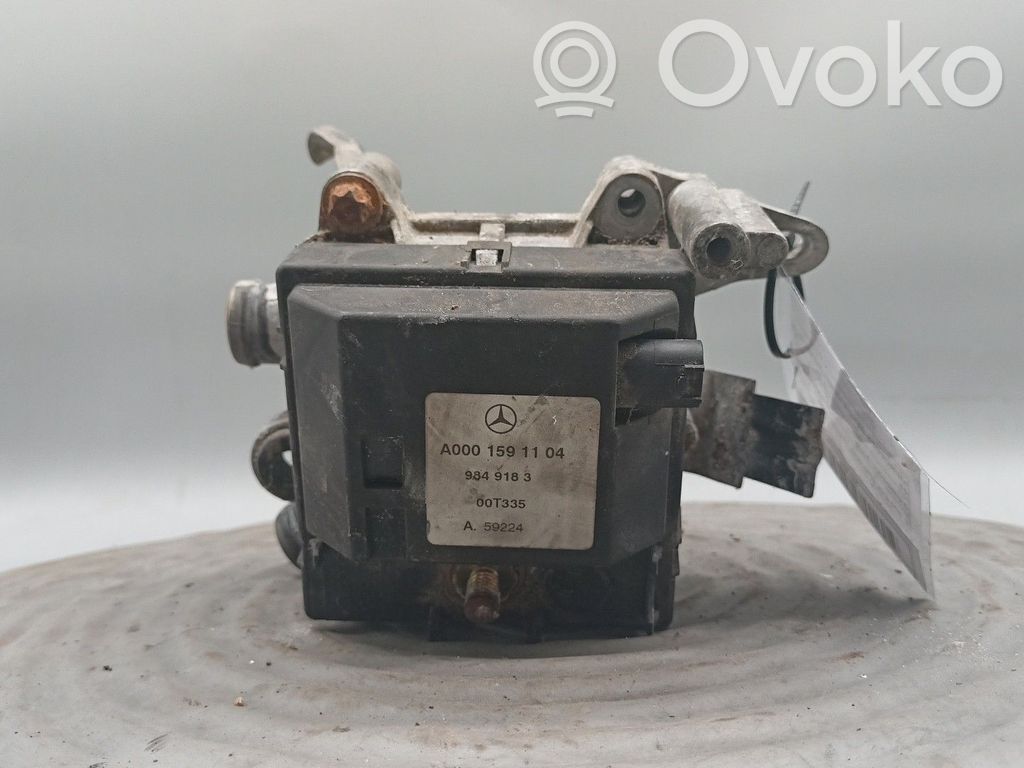 Coolant pipe/hose   A0001591104,9849183