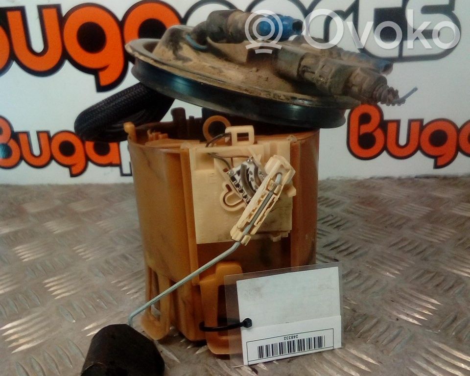 Bomba interna de combustible   9157690