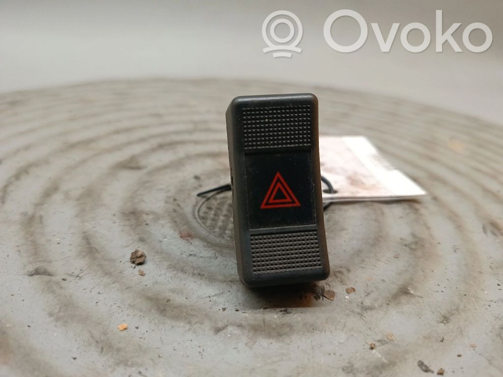 Renault 19 Hazard light switch 