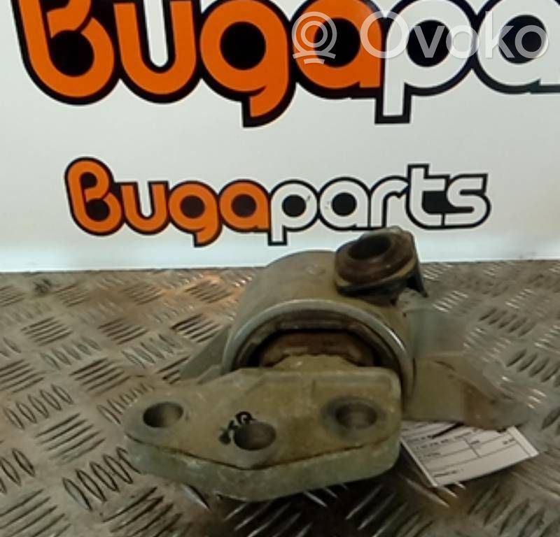Opel Corsa D Engine mount bracket 
