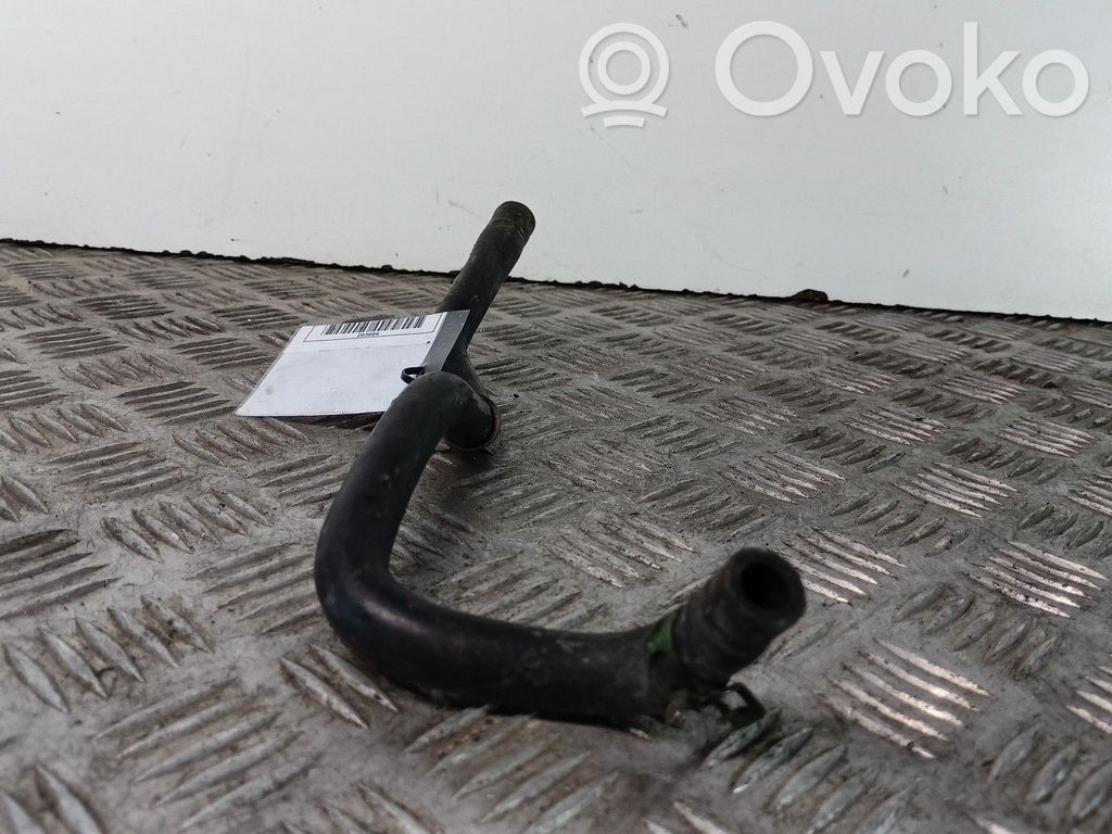 Renault Clio II Coolant pipe/hose 