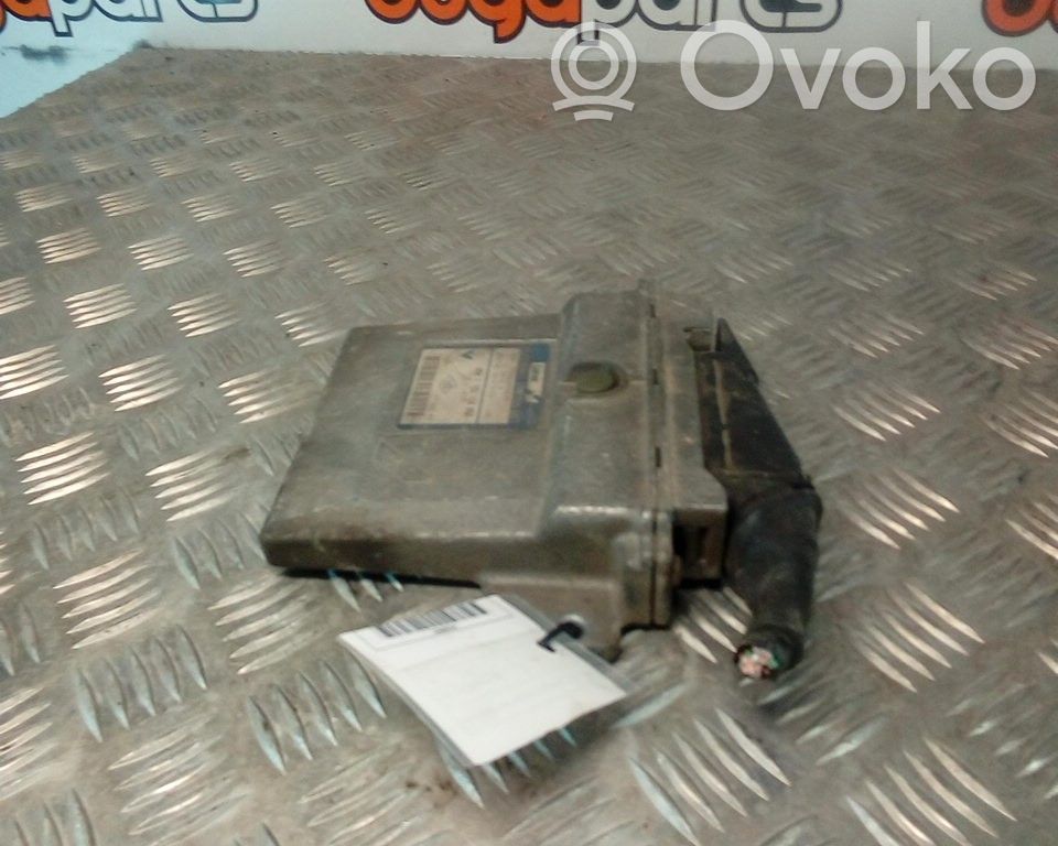 Renault Clio II Engine control unit/module 