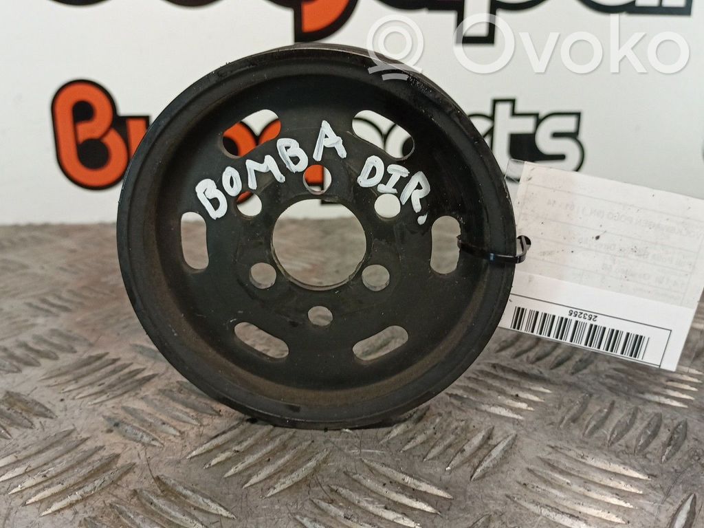Volkswagen Polo IV 9N3 Power steering pump pulley 
