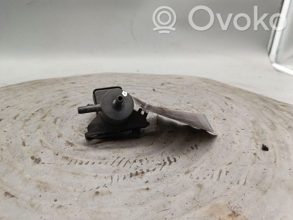 Volvo S40, V40 Solenoidinis vožtuvas 