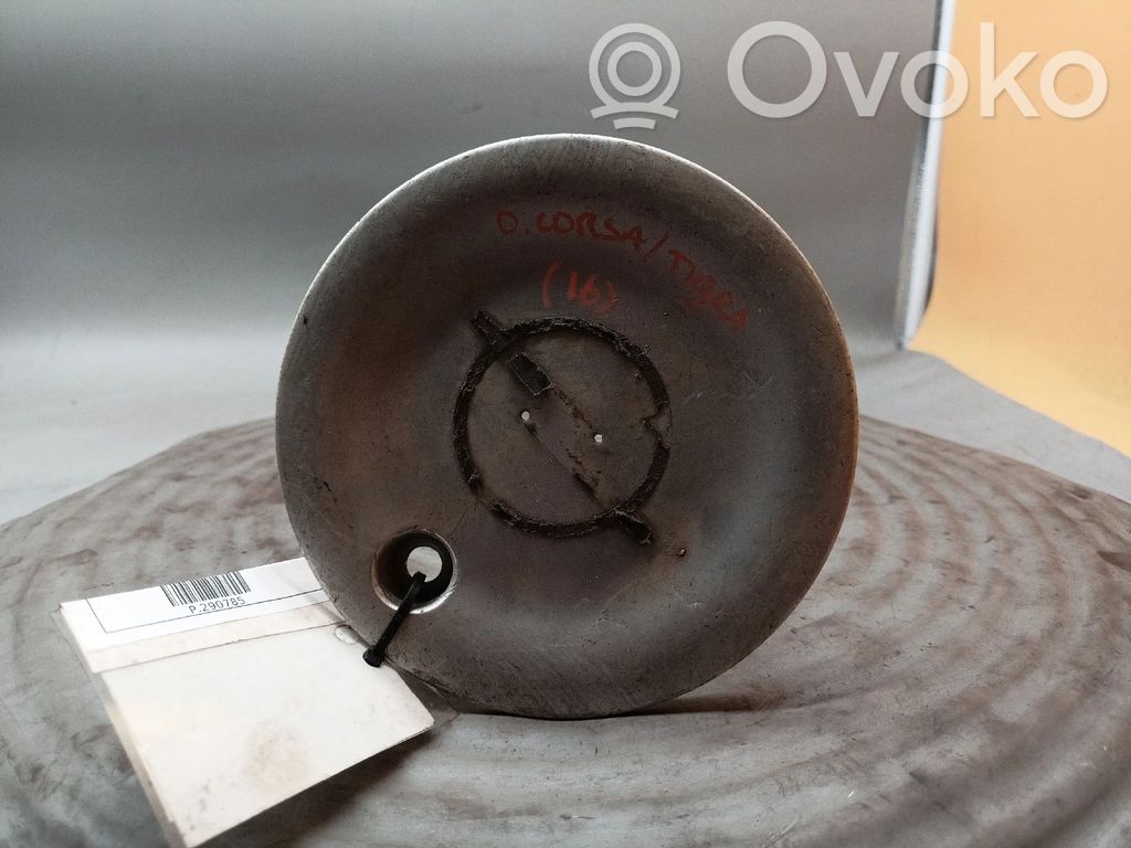 Opel Corsa B Original wheel cap 