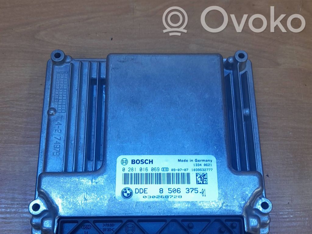 Unidad de control/módulo del motor   281016069