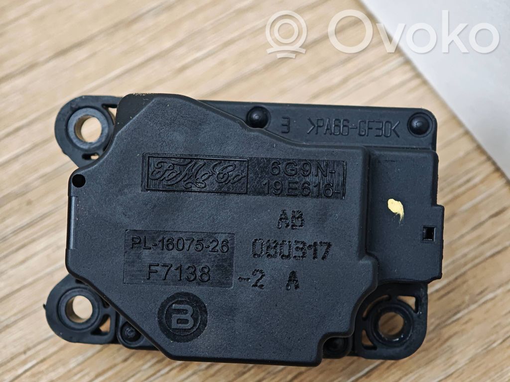 Volvo V70 Silniczek nagrzewnicy 