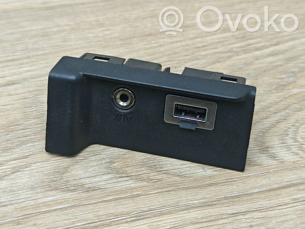 USB socket connector   30657961