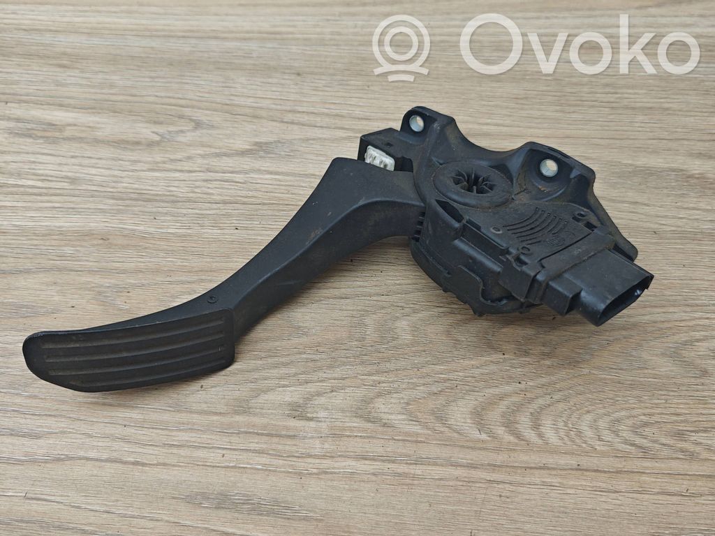 Volvo V70 Pedală accelerație 