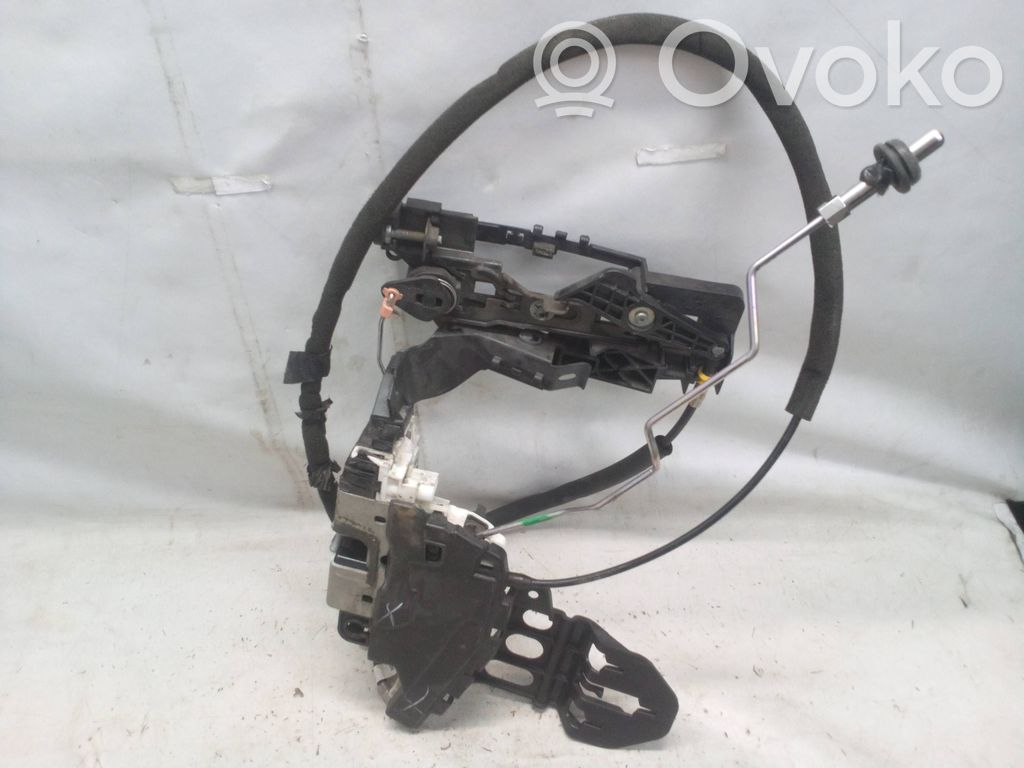 Front door lock   P04589913AE,G5879,T67KD0635