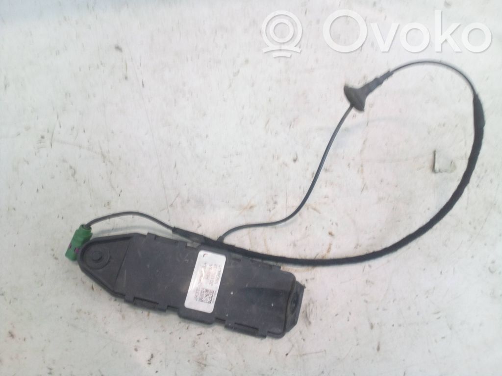 Ford Mustang Mach-E Aerial GPS antenna 