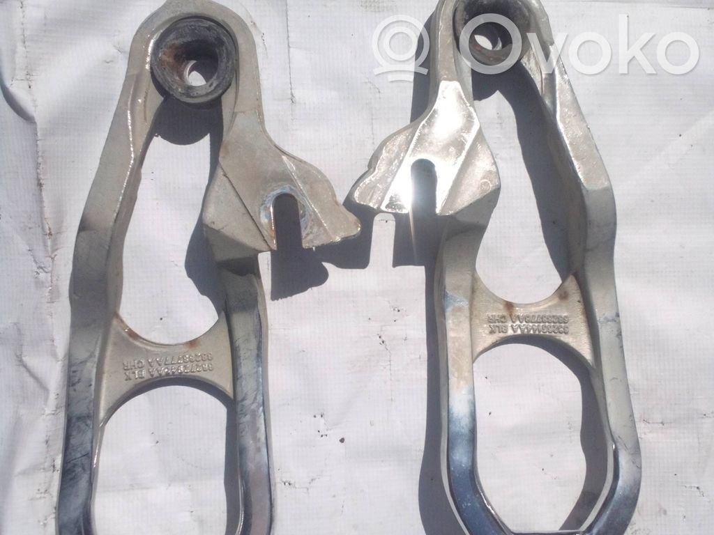 Dodge RAM Anillo de remolque 