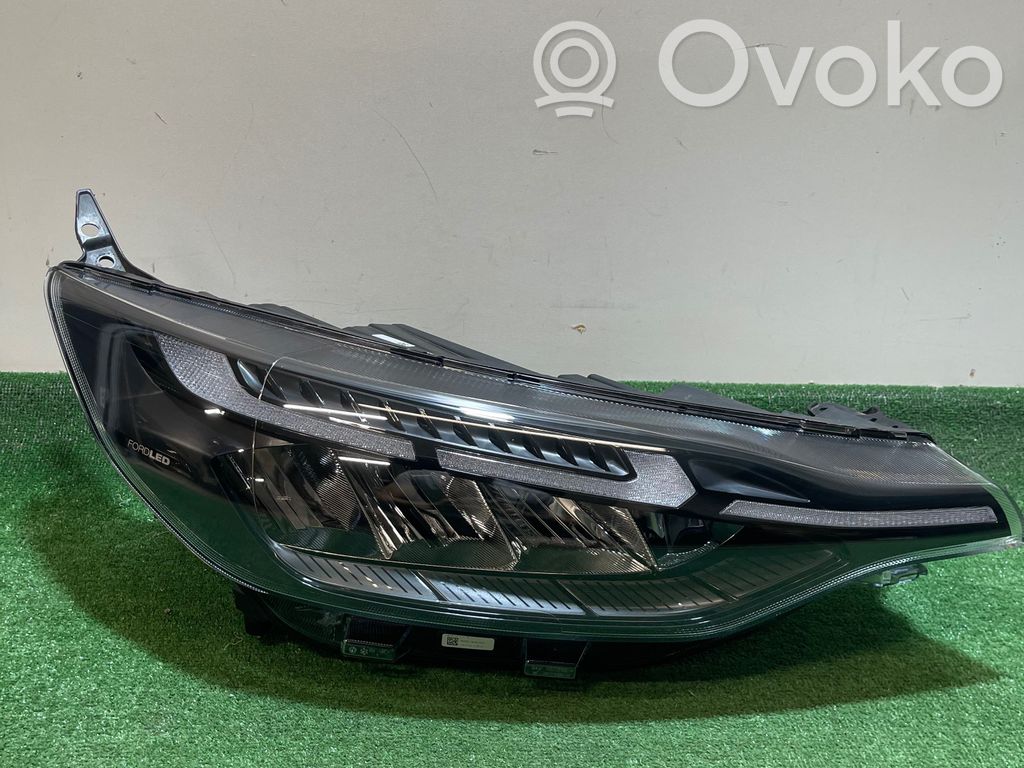 Headlight/headlamp   PZ3113E014CB