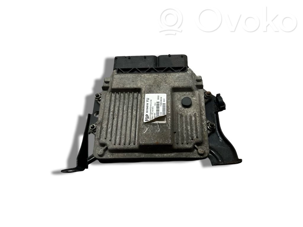 Opel Combo C Engine control unit/module 