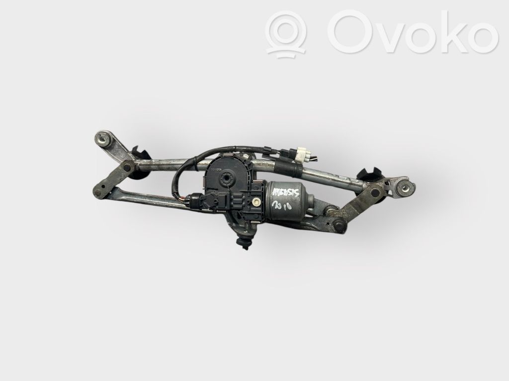 Toyota Avensis T270 Front wiper linkage and motor 