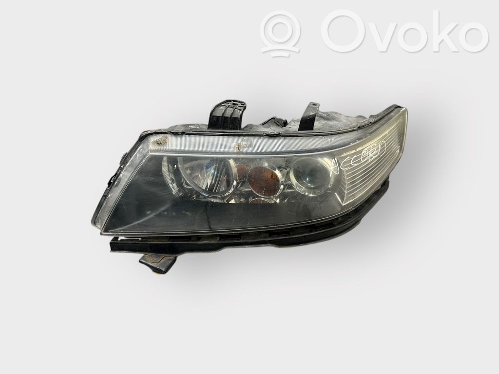 Honda Accord Lampa przednia 