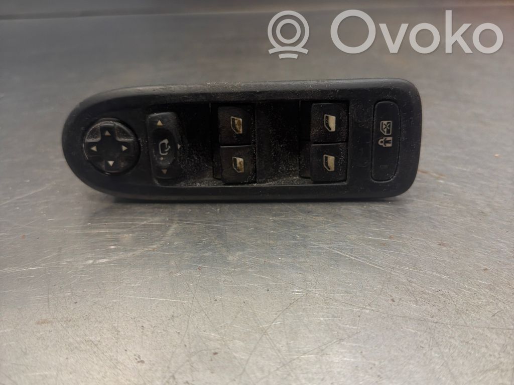 Citroen C5 Electric window control switch 