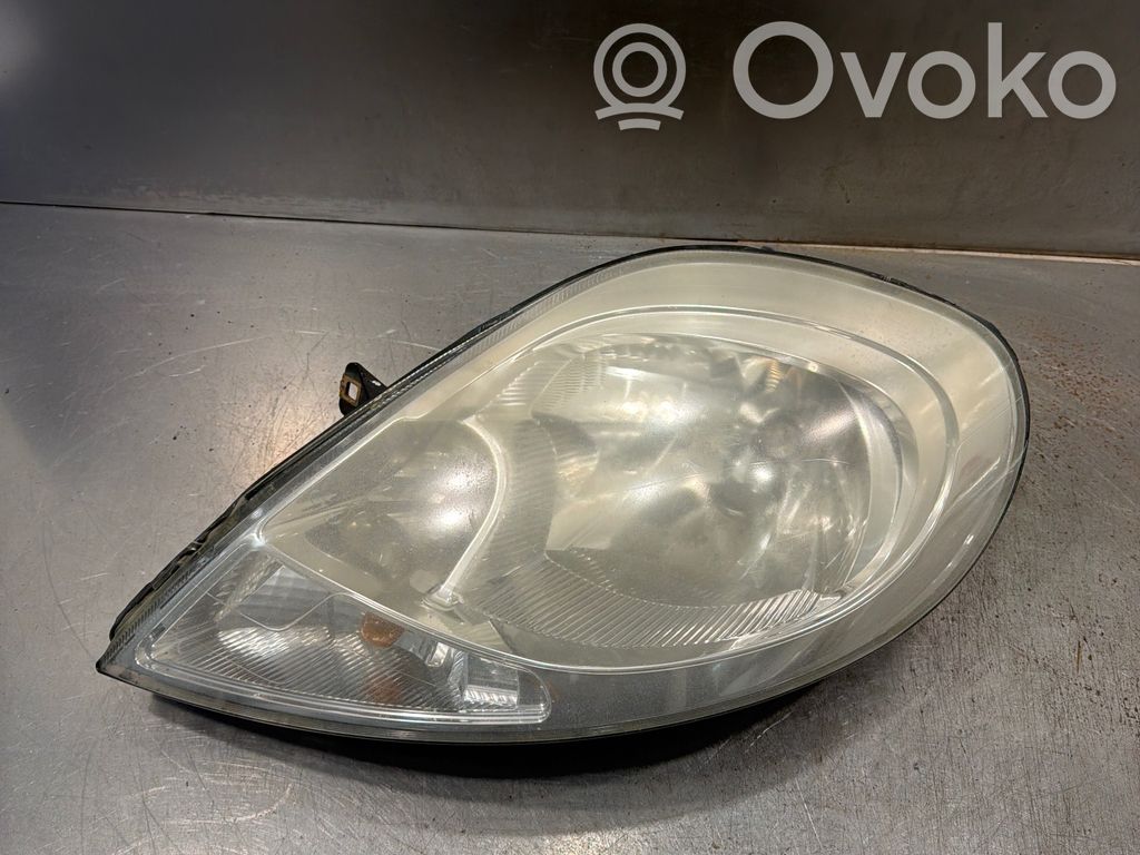 Opel Vivaro Headlight/headlamp 