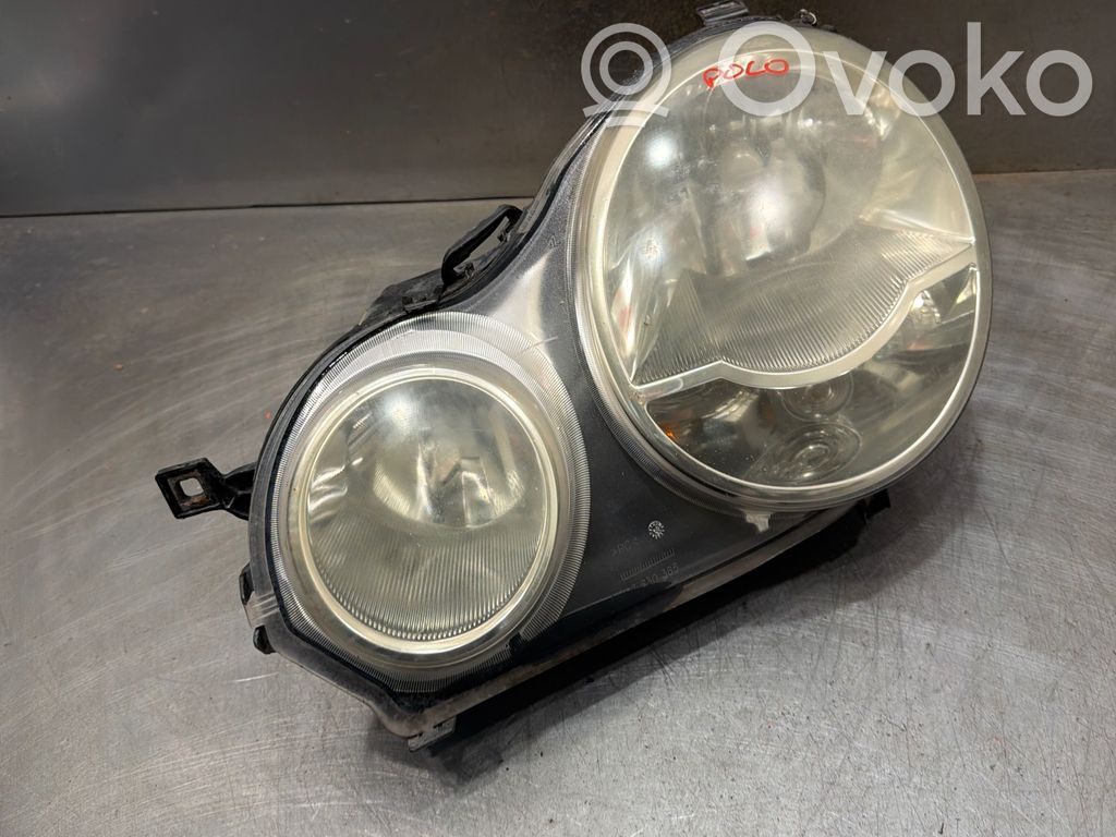 Volkswagen Polo Lampa przednia 