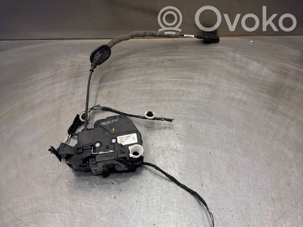 Renault Clio IV Front door lock 