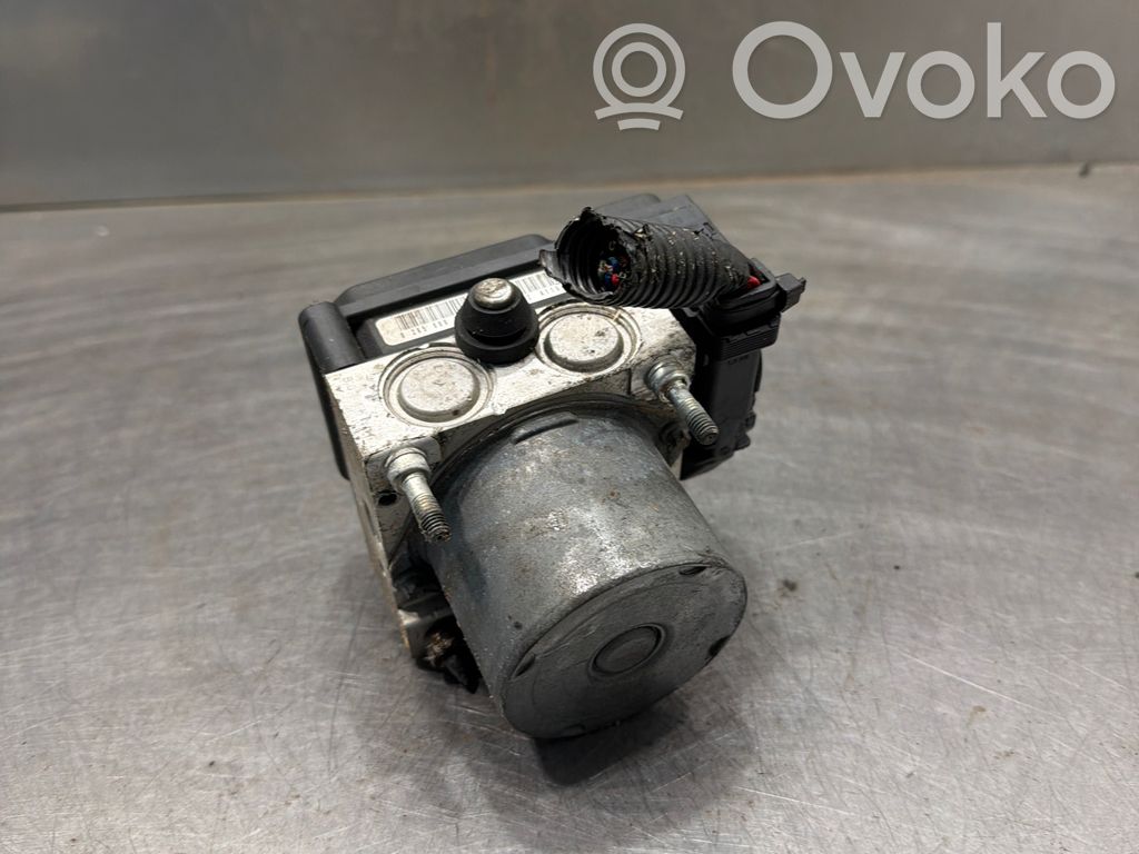 Subaru Legacy ABS Pump 