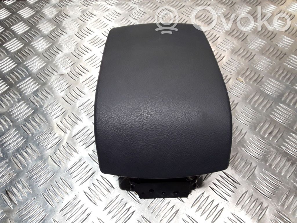 Ford Mondeo MK IV Armrest 