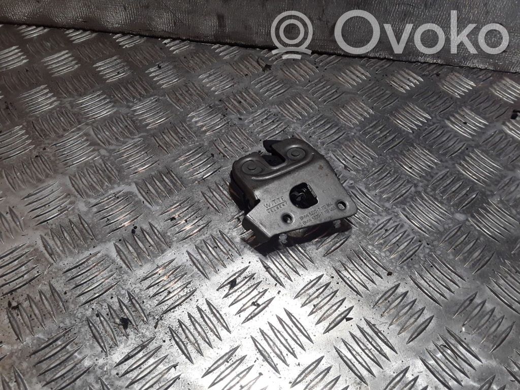 BMW 5 E60 E61 Seat back rest lock catch 