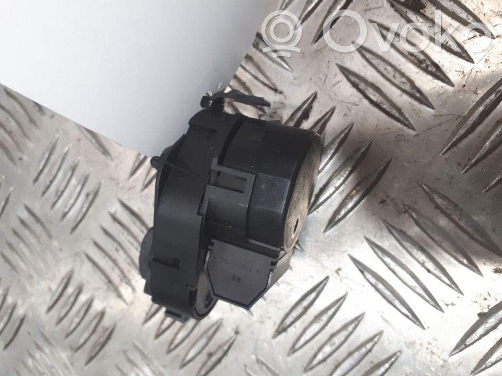 BMW 5 E60 E61 Stellmotor Heizung Klima 