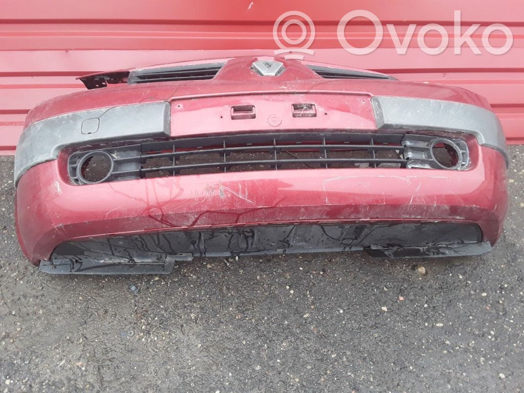 Renault Megane II Parachoques delantero 
