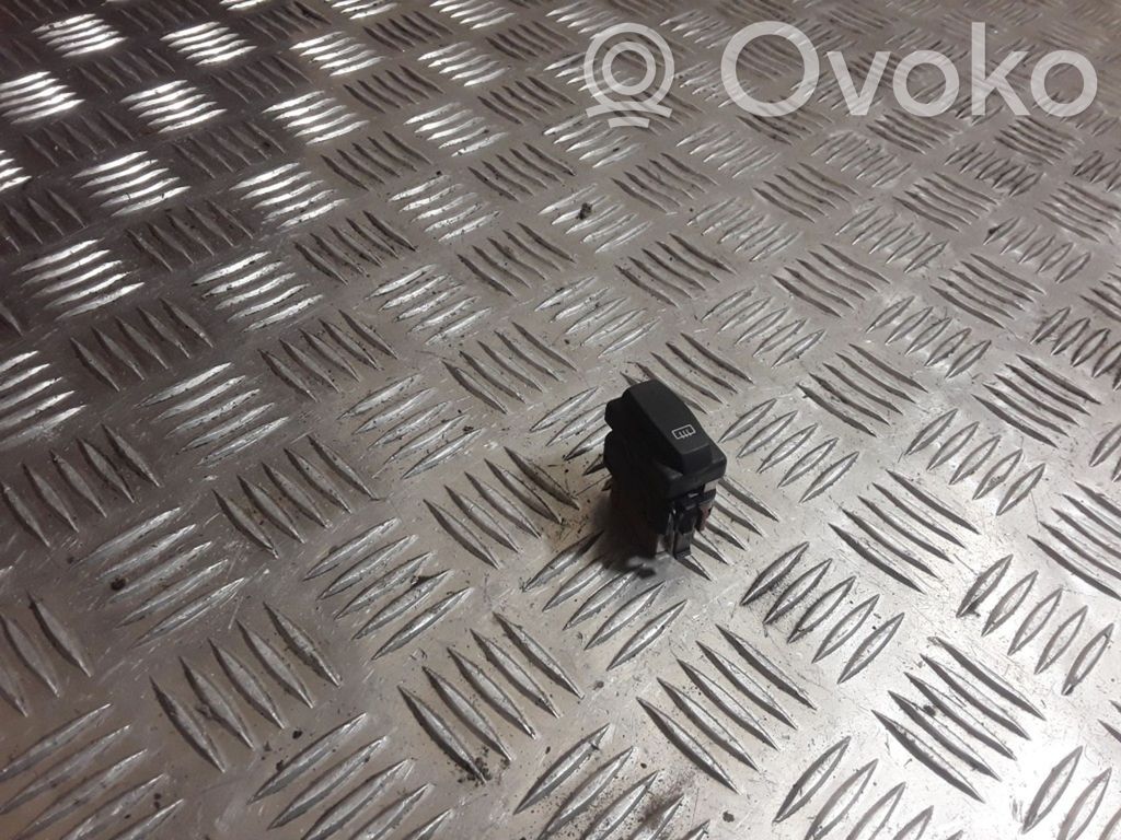 Opel Vivaro Windscreen/window heater switch 
