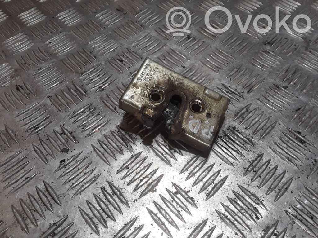Audi 80 90 B2 Zamek drzwi przednich 