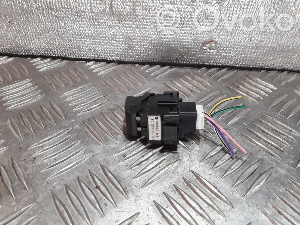 Toyota Corolla E120 E130 Electric window control switch 